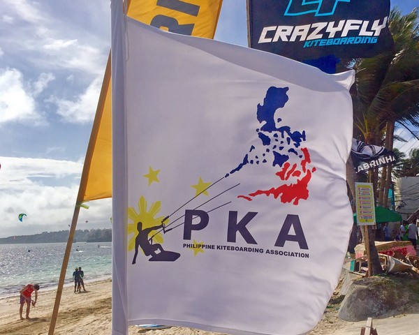 Wir laden alle Kitesurfer zum nächsten Wettkampf am Bulabog Beach im 2018ein.
