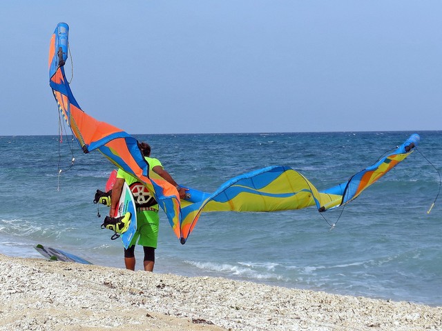 Taner Aykurt from kitextreme is ready for the downwinder back to Boracay Island