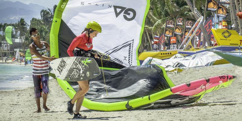 IKO-Kitesurfning classes with only 2 kite students at Funboard Center Boracay.