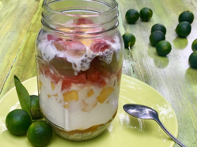 The best food before and after your session on the water. Mango-overnight oats for a better start in your day!