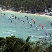 kta- Kiteboard Tour Asia an der Bulabog Beach auf Boracay Island.